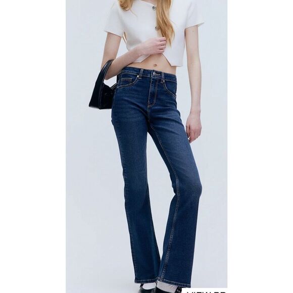NWOT H&M Divided Flared High Jeans Size 4 - Picture 6 of 7